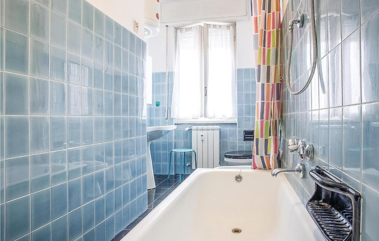 Awesome Apartment In Rapallo Ge With Kitchen Sant'Anna  Ngoại thất bức ảnh